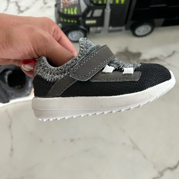 Toddler shoes - Picture 7 of 9